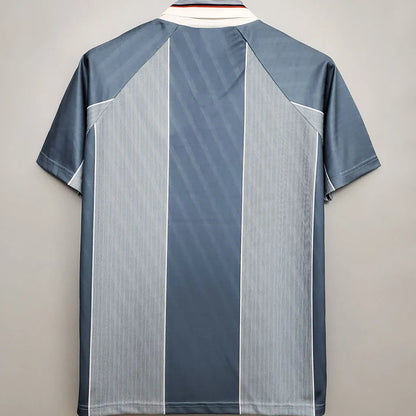 UMBRO England 1996 Auswärtstrikot Grau Retro