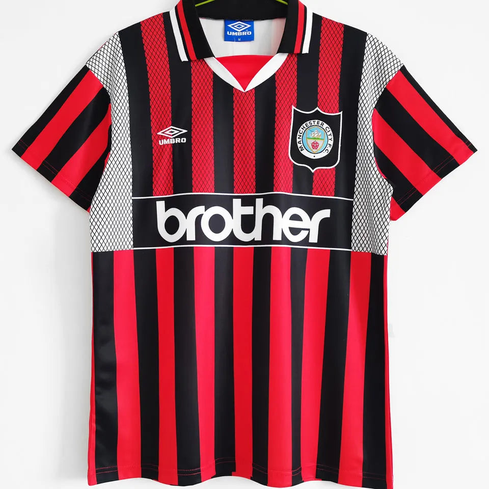 UMBRO Manchester City 95/96 Auswärtstrikot Rot-Schwarz Retro